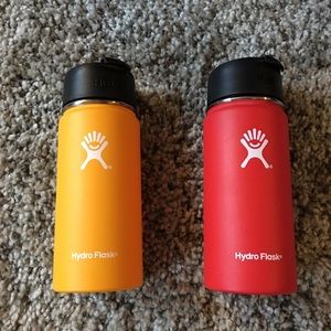 SOLD- 18 oz Hydroflasks